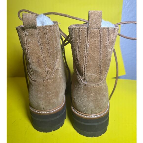 Marc Fisher Women's Izzie Lugsole Ankle Leather Boot Size 7.5 Winter Sheep Fur - Picture 4 of 9